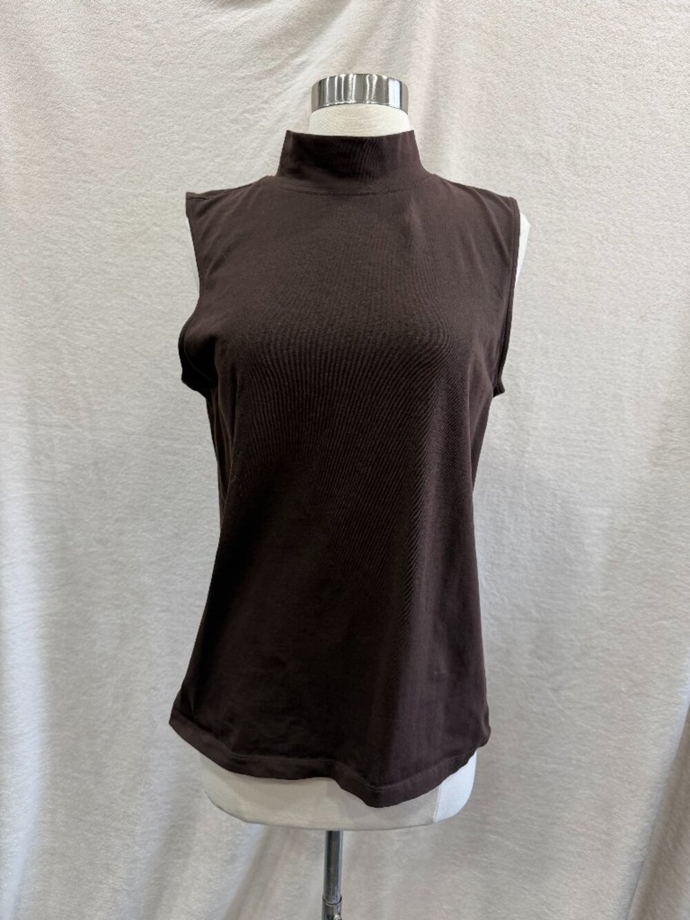 Christopher & Banks Brown Mock Neck Sleeveless Top Women’s M Stretch Knit Basic